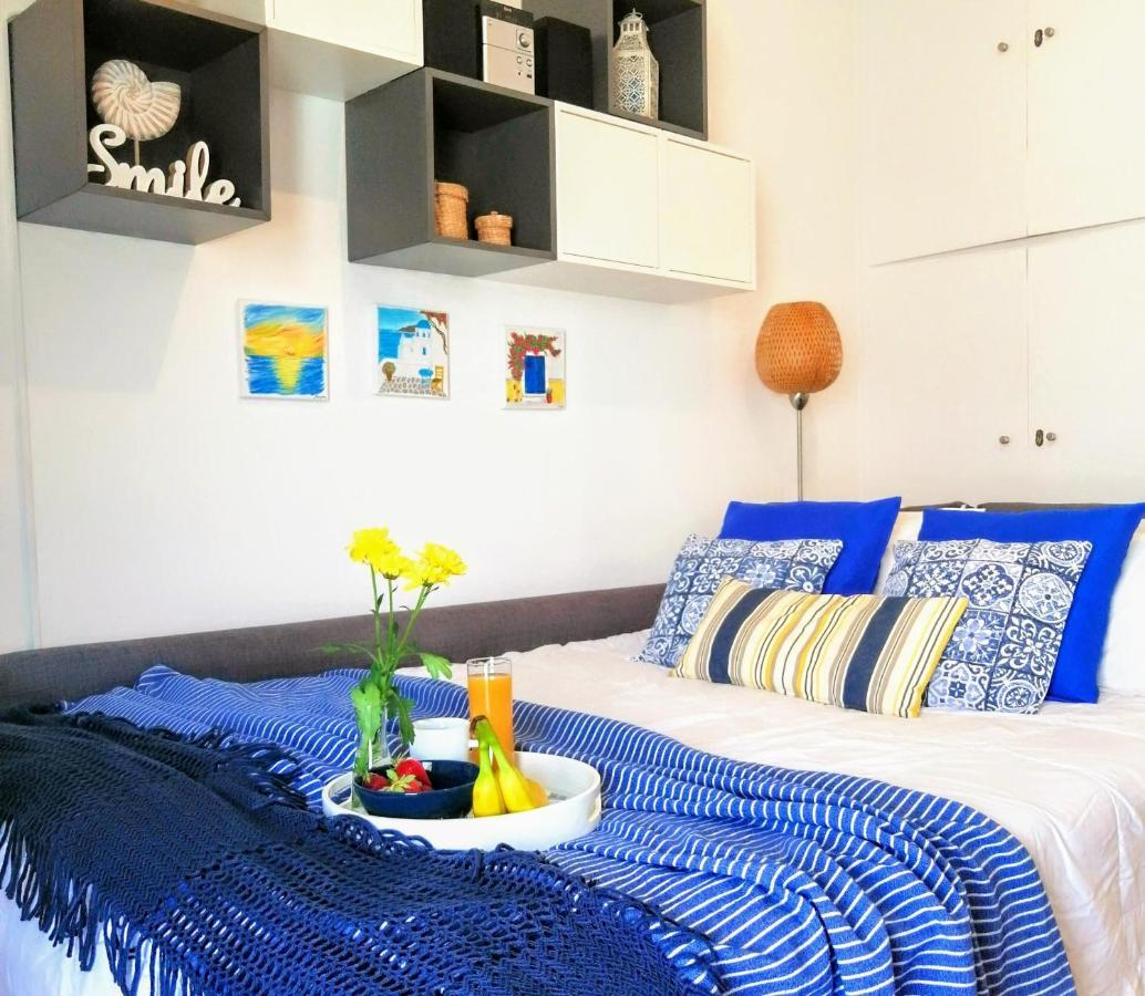 Rooftop Studio, Acropolis View! เอเธนส์ ภายนอก รูปภาพ